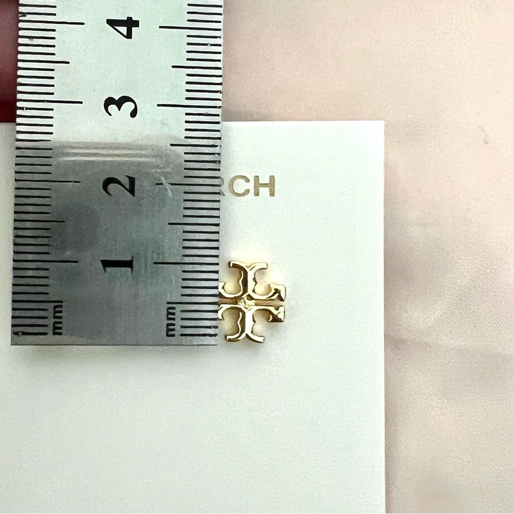Tory Burch Logo Small Stud Earrings‎ 18k Gold Plate Double T Square New - Picture 4 of 4